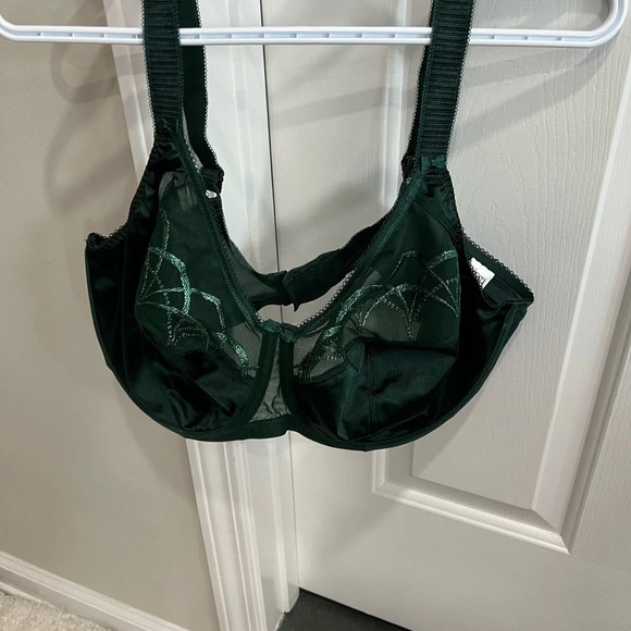 Elomi Women's Cate Embroidered Full Cup Banded Underwire Bra. - Picture 2 of 6